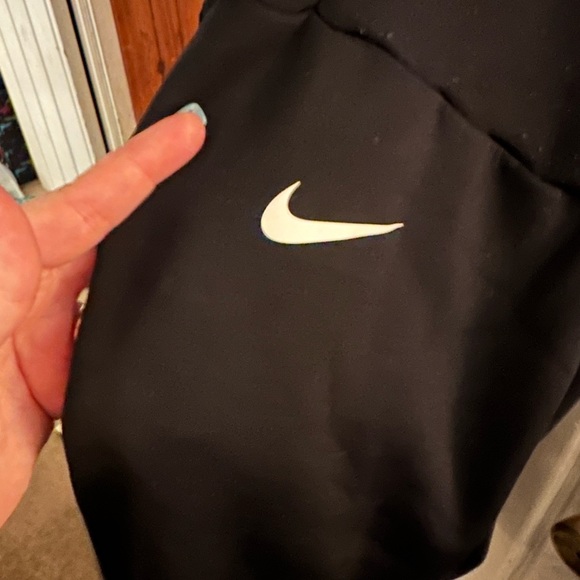 Nike jacket - Picture 3 of 3